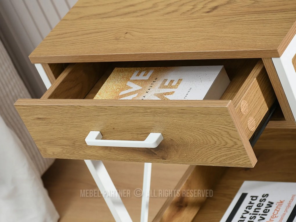 Nočný stolík Torry (dub + biela). Akcia -25%. Vlastná spoľahlivá doprava až k Vám domov. 1111722