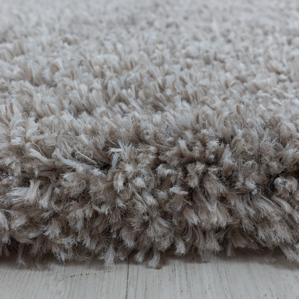 Ayyildiz, Kusový koberec Fluffy Shaggy 3500 beige kruh, 80x80 (priemer) kruh, béžová, obývacia izba