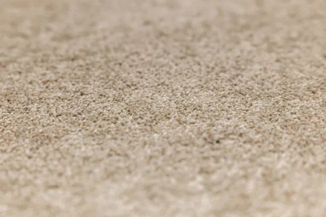 Metrážny koberec Richland béžový / krémový