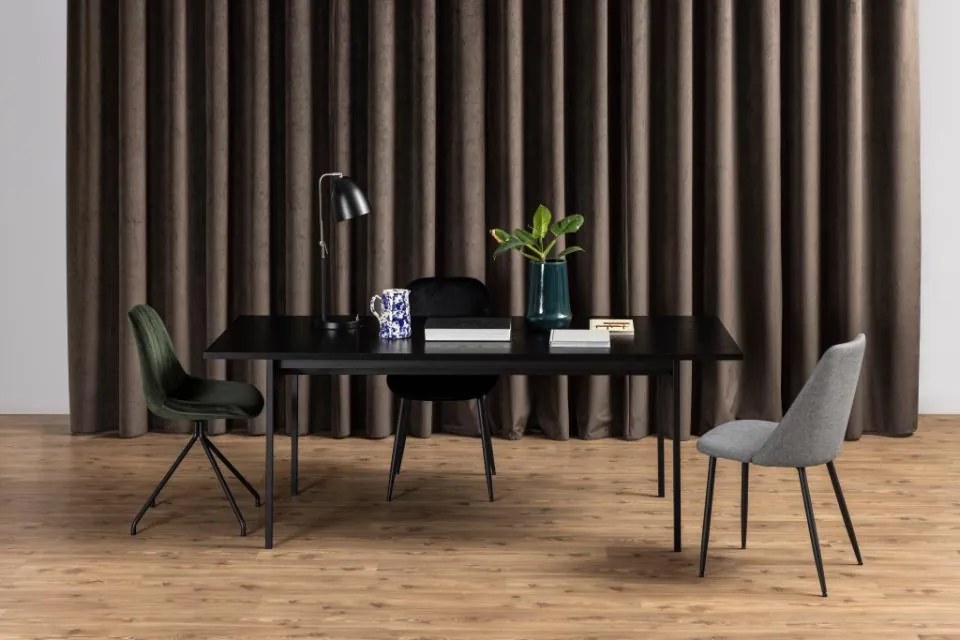 Jedálenský stôl Angus čierny Jasan