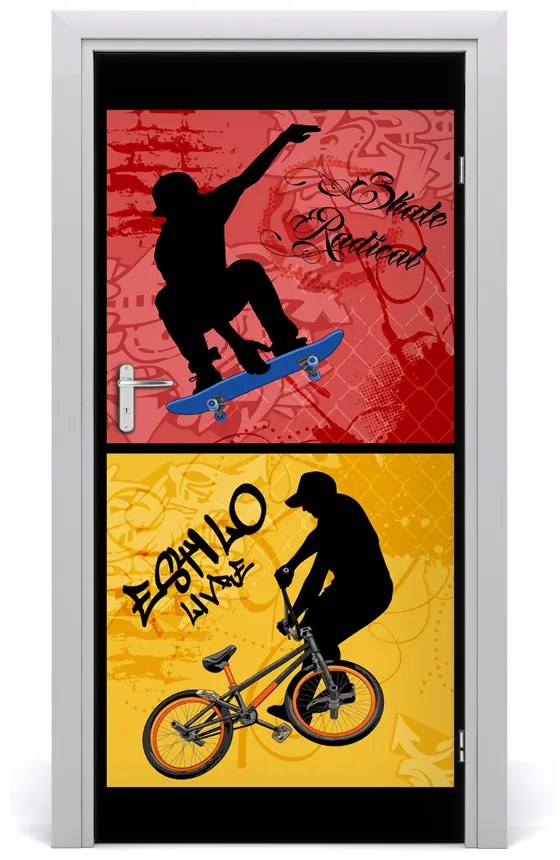 Fototapeta samolepiace dvere bicykel a skateboard 85x205 cm