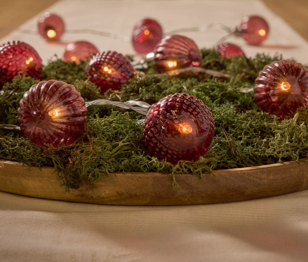 Svetelná LED reťaz s guľôčkami