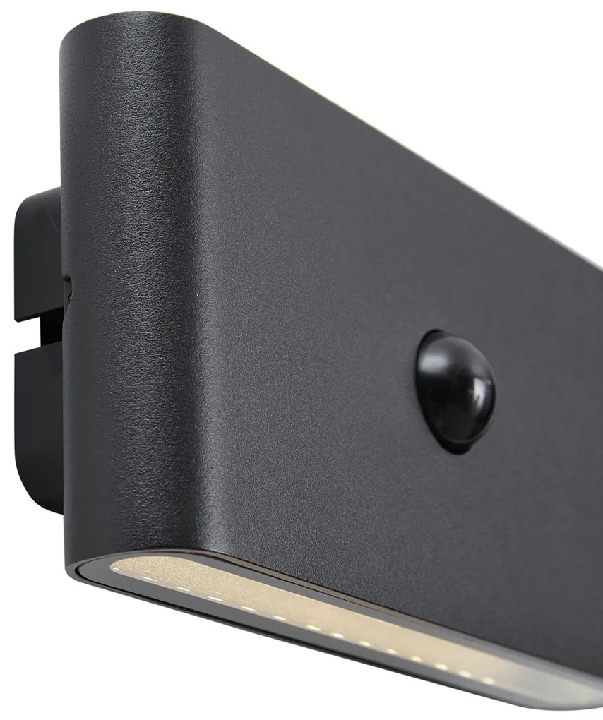 Nástenné svietidlo čierne Lux senzor magnetické vrátane LED nabíjateľné - Batt