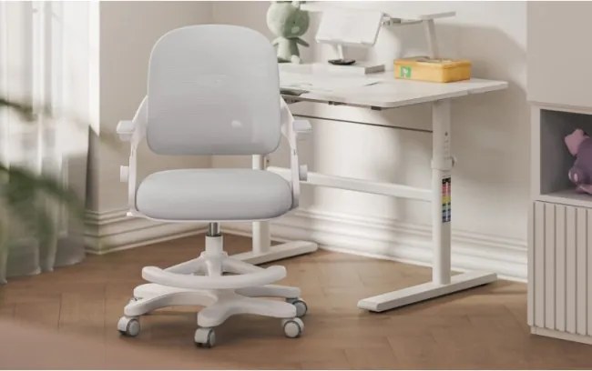 Detská otočná stolička Mark Adler Junior 4.3 sivá