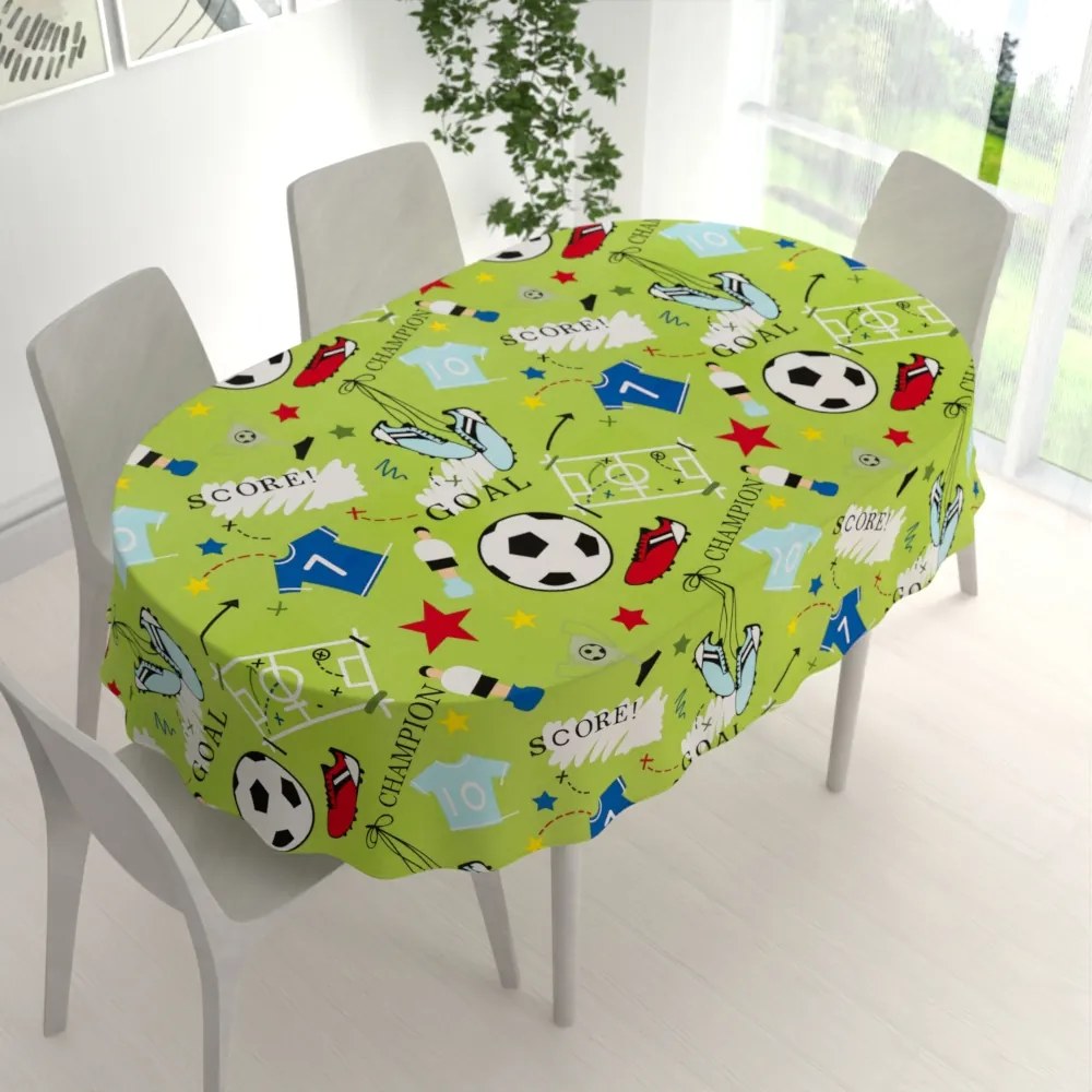 Biante Detský bavlnený oválny obrus Sandra SA-645 Futbal to je hra - na zelenom 80x120 cm