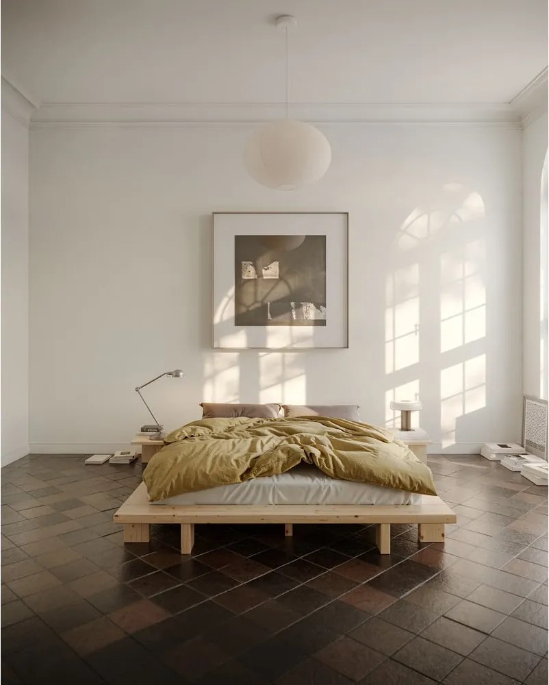 Hnedý nočný stolík z borovicového dreva Japan – Karup Design