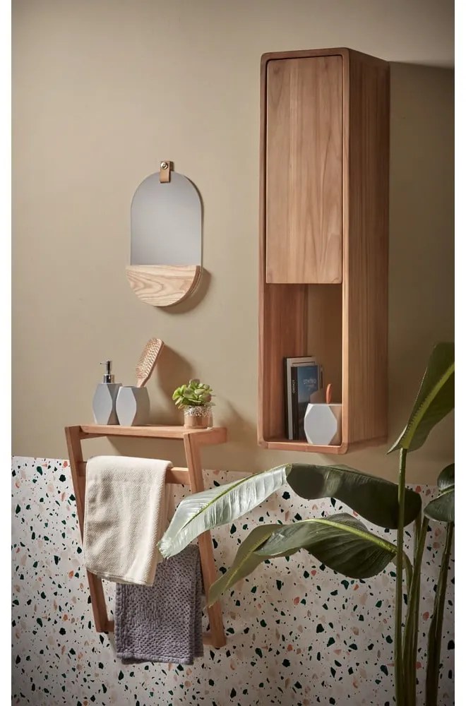 Nástenný vešiak na uteráky z teakového dreva Kave Home Sunday