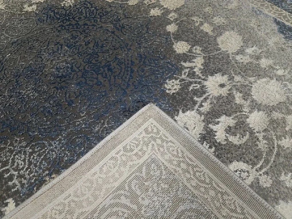 BE Koberec Deluxe 9091 NAVY – námornícky modrý obdĺžnikový Rozmer: 80x150 cm