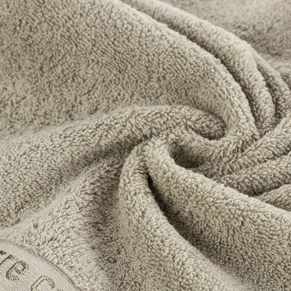 BAVLNENÝ UTERÁK PIERRE CARDIN EVI 30X50 CM SVETLOBÉŽOVÁ