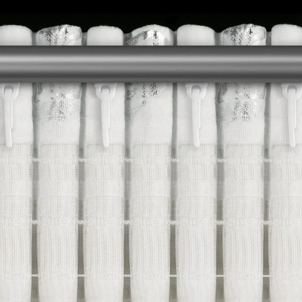 ZATEMŇOVACÍ ZÁVES NA PÁSKE CELIA 140X270 CM VZOROVANÁ