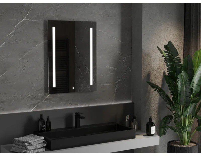 Mexen Remi, LED kúpeľňové zrkadlo s podsvietením 60x80 cm, 6000K, ochrana proti zahmlievaniu, 9804-060-080-611-00