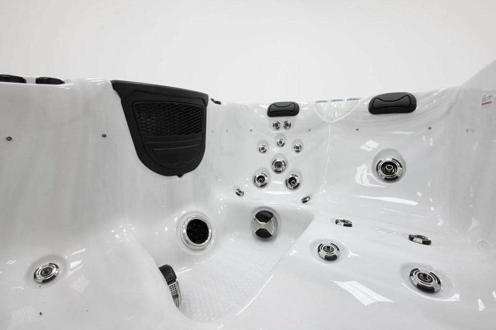 Vírivka Platinum Spas Tahiti (Deluxe)