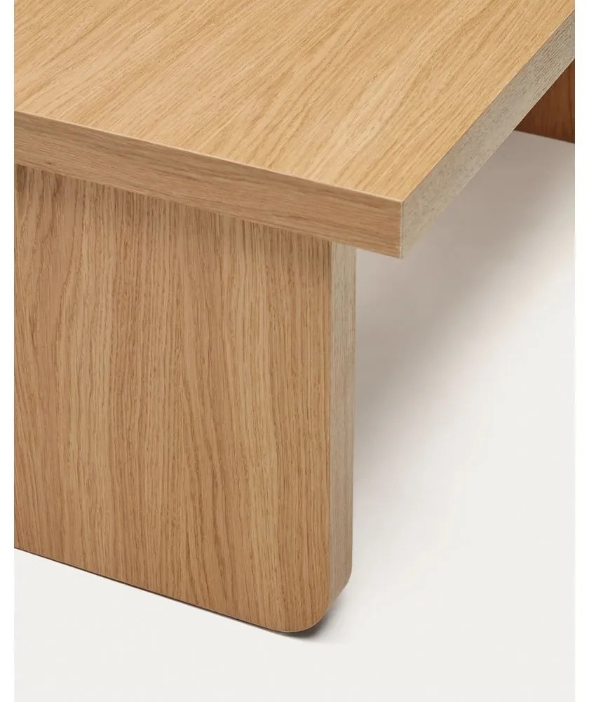 Konferenčný stolík v dekore duba v prírodnej farbe 89x62 cm Oaq – Kave Home