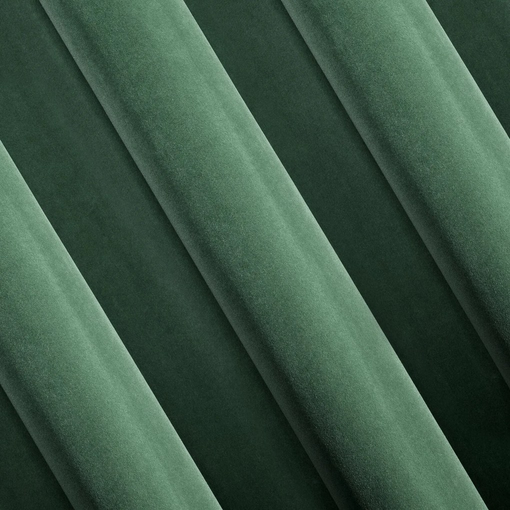 ZATEMŇOVACÍ ZÁVES NA PÁSKE KRISTI 140X270 CM ZELENÁ