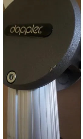Doppler PANDA MATIC 320 - výkyvný slnečník s bočnou tyčou - 2. akosť (S291)