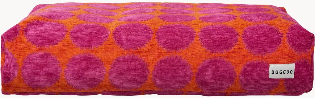 Pelech Dot, v rôznych veľkostiach