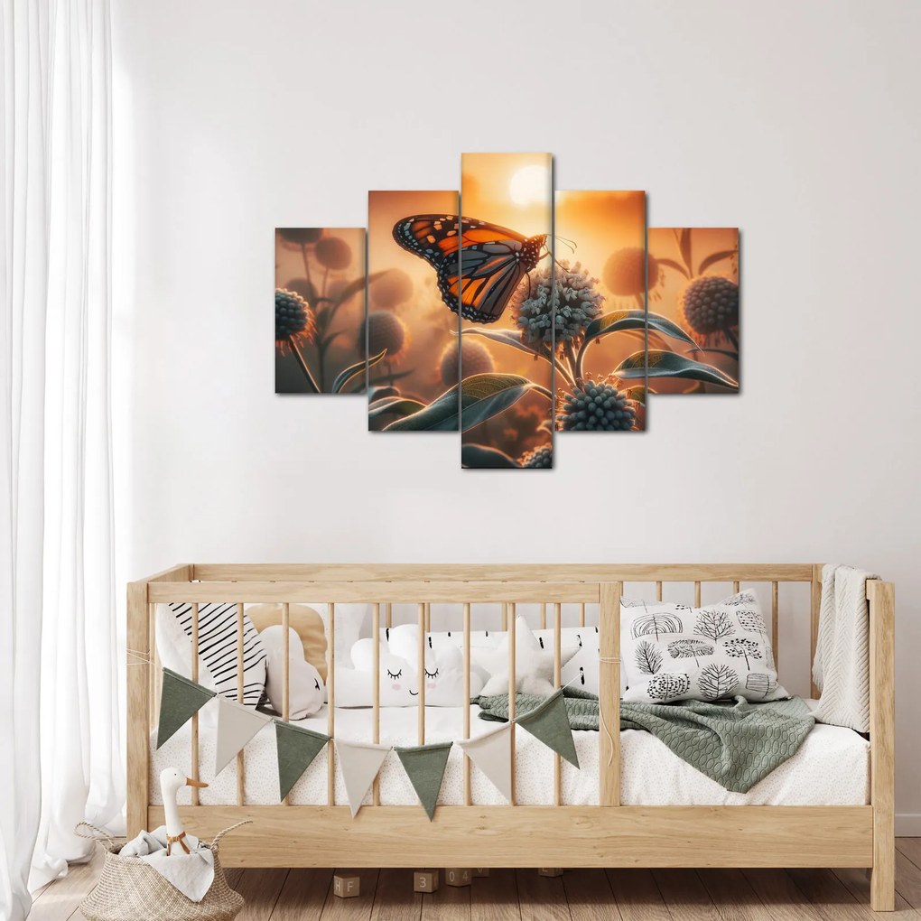 Obraz – Motýľ v zapadajúcom slnku (150x105 cm)