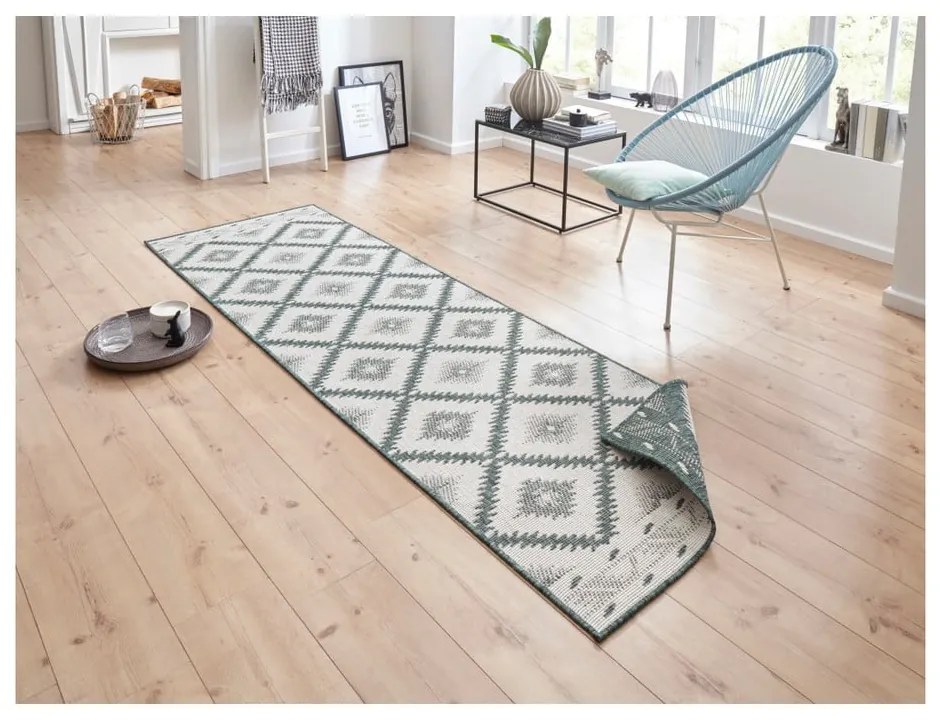 Zeleno-krémový vonkajší koberec NORTHRUGS Malibu, 250 x 80 cm