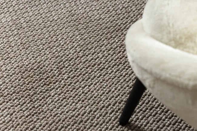 Metrážny koberec CASABLANCA LOOP hnedý