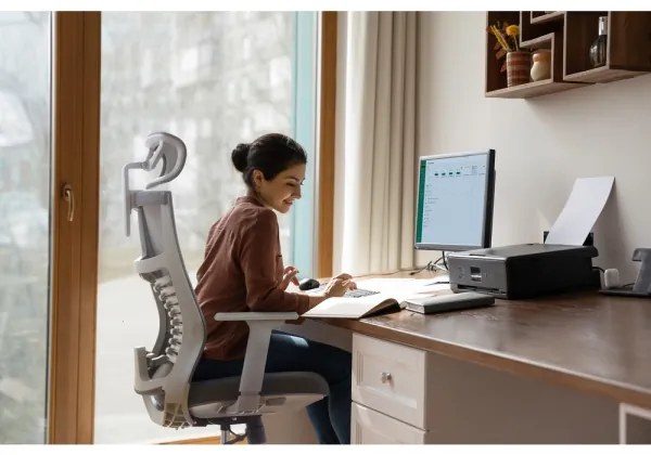 Yenkee - Kancelárska stolička čierna/šedá