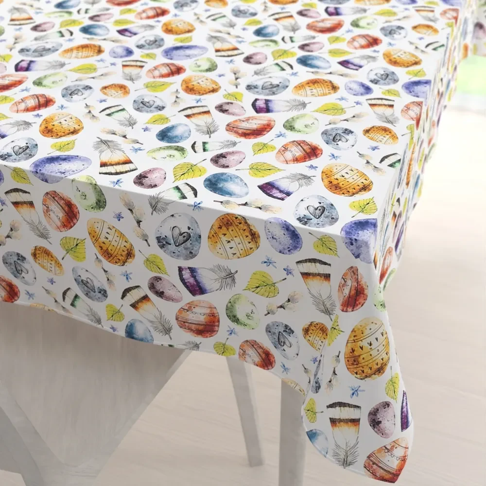 Biante Veľkonočný teflónový obdĺžnikový obrus TF-075 Farebné kraslice a pierka na bielom 80x120 cm