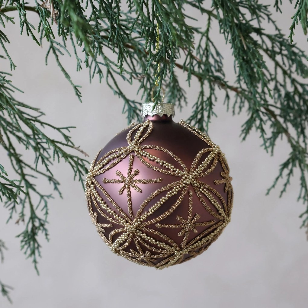 Mocca vianočná sklenená ozdoba gule s vetvičkami Chic Antique – Ø 8 cm