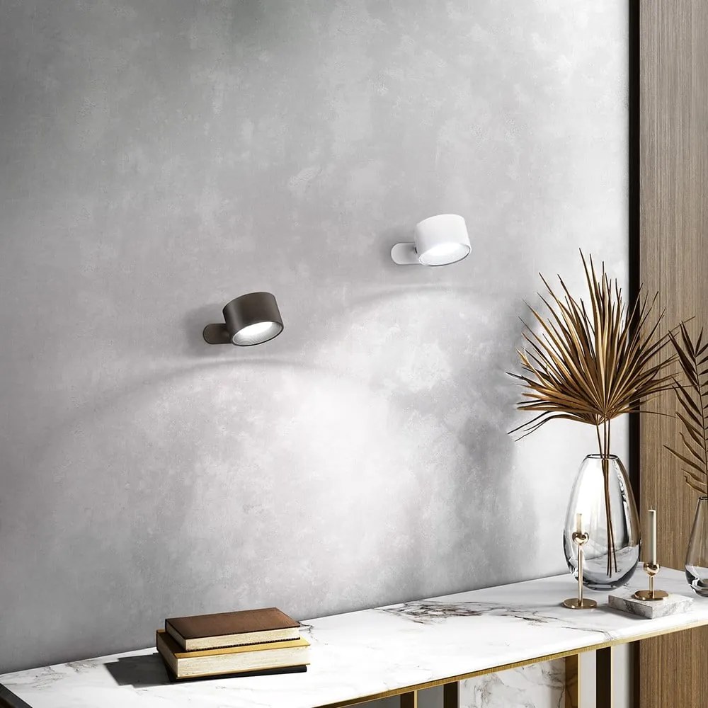 Čierne LED nástenné svietidlo Magnetics – Fischer &amp; Honsel