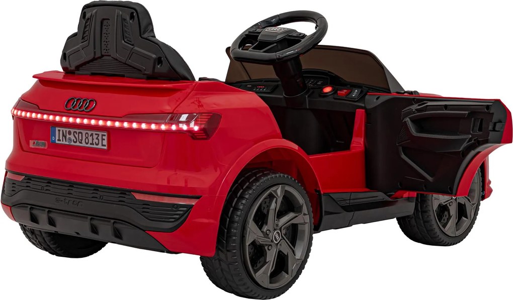 Ramiz Audi SQ8 Červená