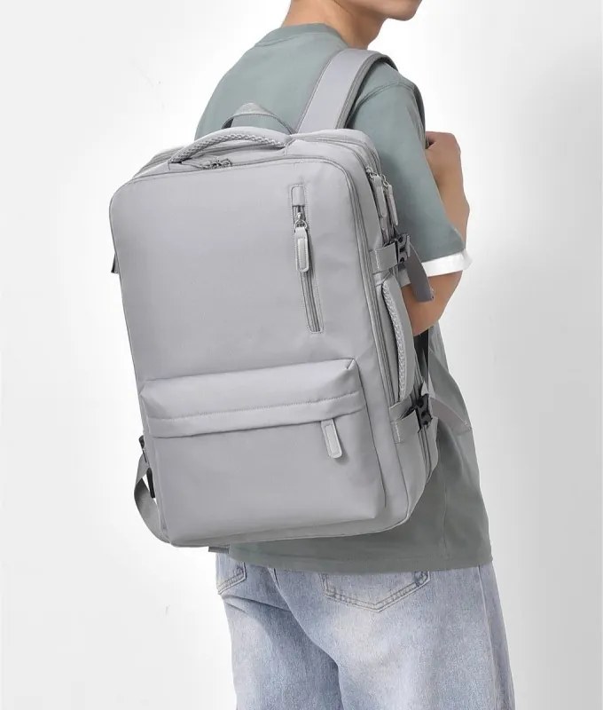 Univerzálny batoh do školy, na cestovanie a šport béžová