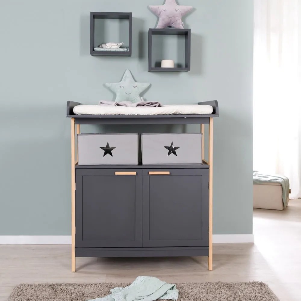 Antracitovosivá nízka detská komoda s prebaľovacím pultom 87x75 cm Berlin – Roba