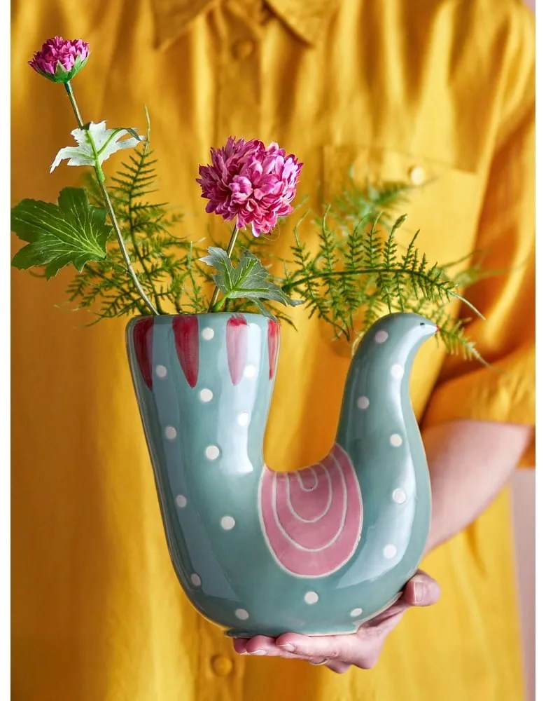 Zelená ručne maľovaná váza z kameniny (výška 19 cm) Trudy – Bloomingville