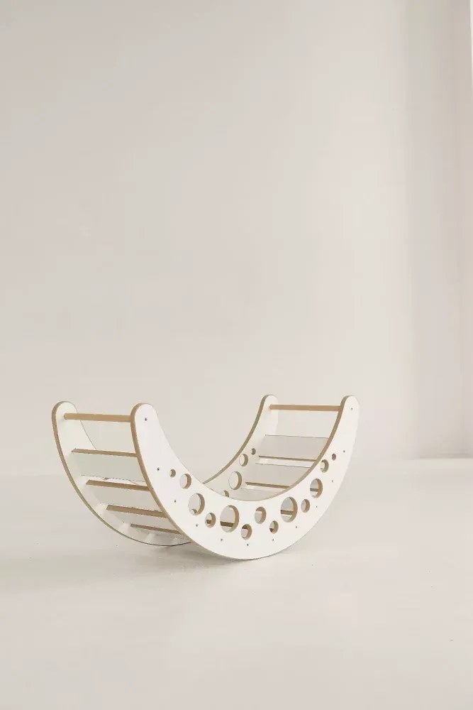 Drevená Montessori hojdačka Moon L Šedá