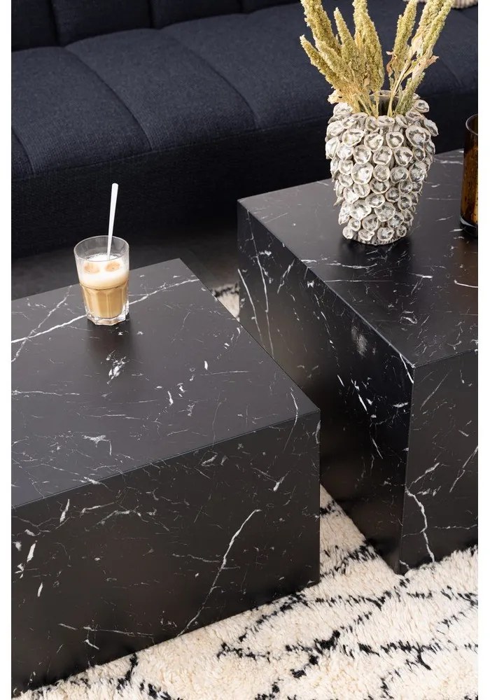 Čierne konferenčné stolíky v dekore mramoru v súprave 2 ks 58x58 cm Dice – Actona