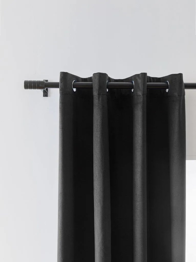 Tmavosivý zatemňovací záves VELVET 140x250 cm Zavesenie: Kovové krúžky