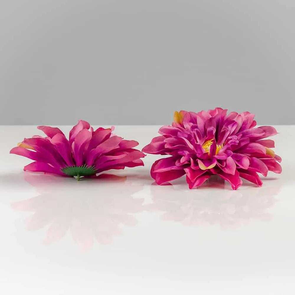 Umelá hlava kvetu dálie NIKOL v tmavoružovej farbe. Cena je uvedená za 1 kus.