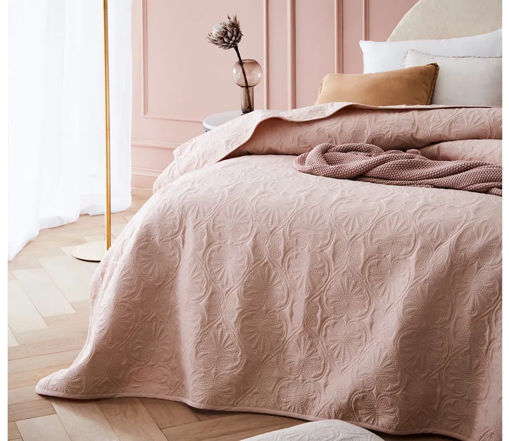 DomTextilu Púdrovo rúžový prehoz na posteľ s ornamentom 240 x 260 cm 40297