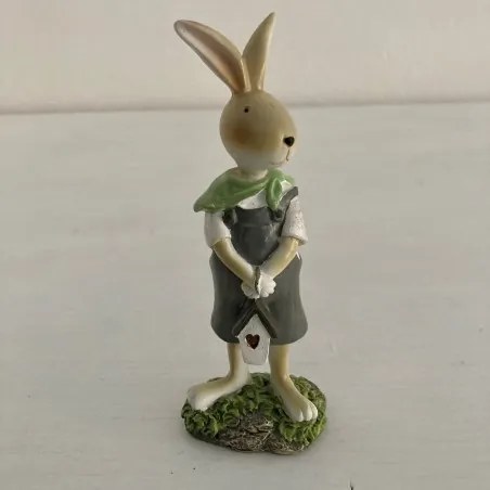 Zajac polyresin