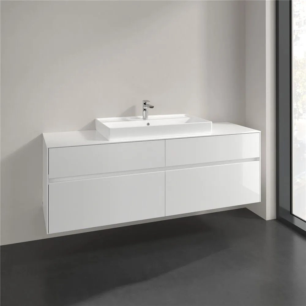 VILLEROY &amp; BOCH Collaro závesná skrinka pod umývadlo na dosku (umývadlo v strede), 4 zásuvky, 1600 x 500 x 548 mm, Glossy White, C02800DH