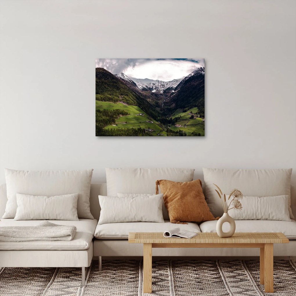 Obraz - Údolie pod horami (70x50 cm)