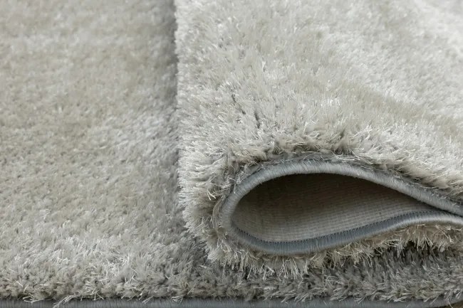 Koberec Shaggy Silky 72 strieborný / sivý