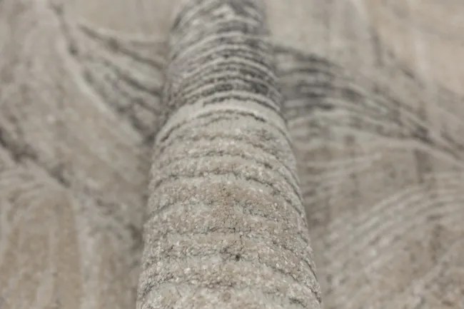 Koberec Matara P154A krémový / hnedý