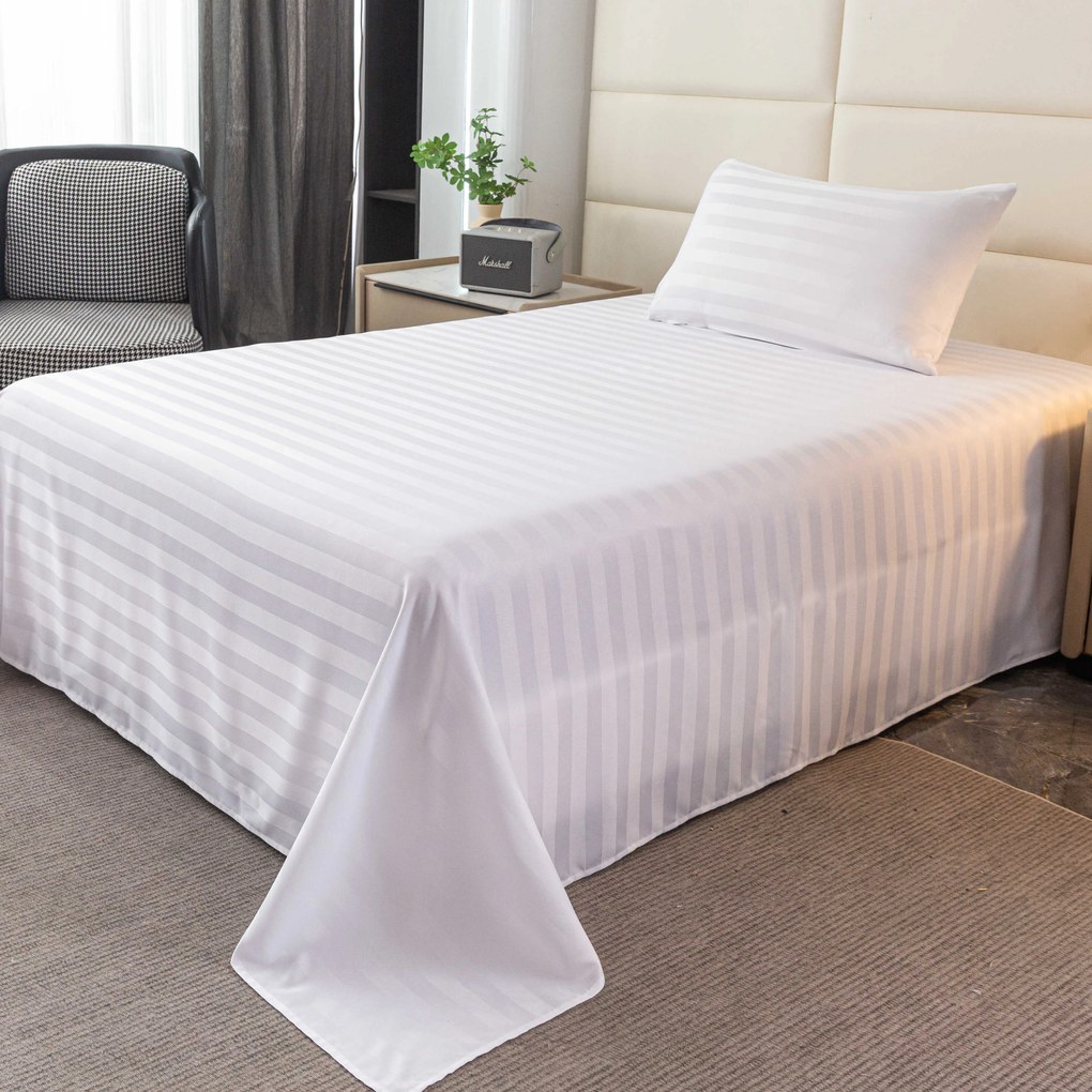Hotelová plachta z mikrovlákna 140x240 cm a povlak na vankúš 50x70 cm JASMINE, biele. Typ zapínania: Hotelové vrecko