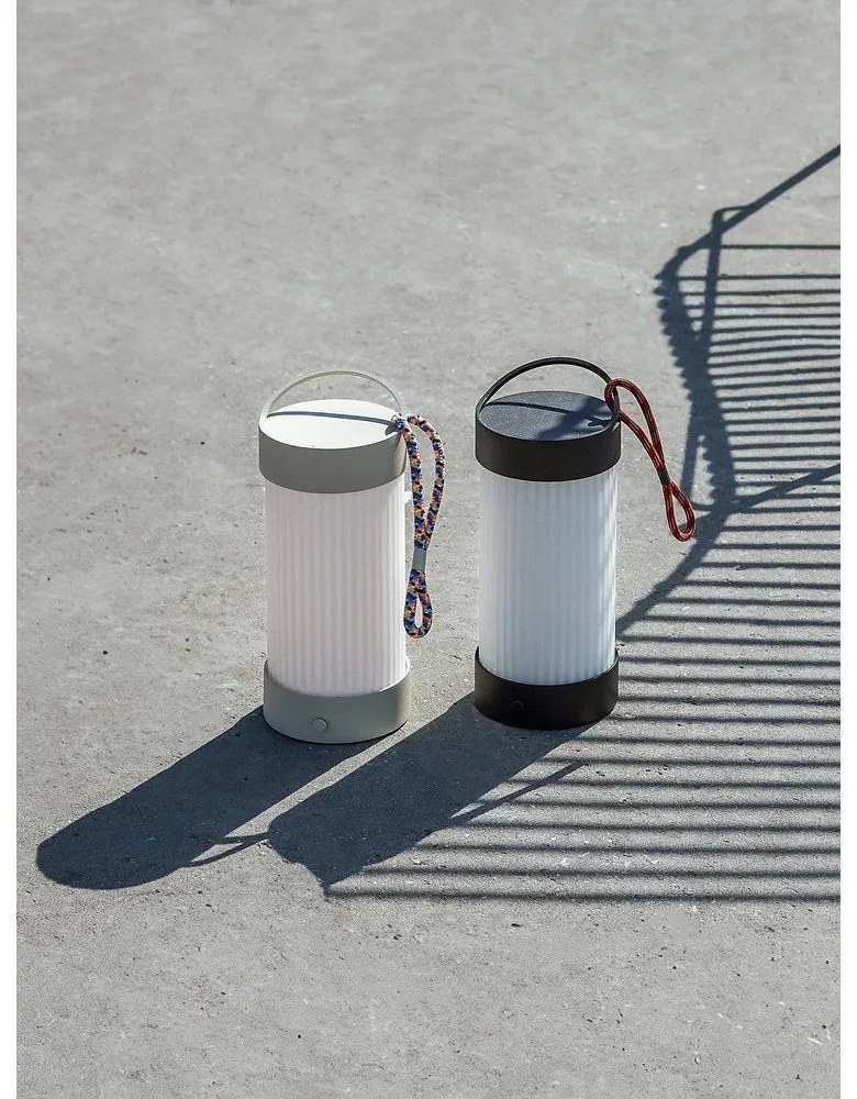 LED prenosné stmievateľné vonkajšie svietidlo na USB ø 9 cm Camp – Hübsch