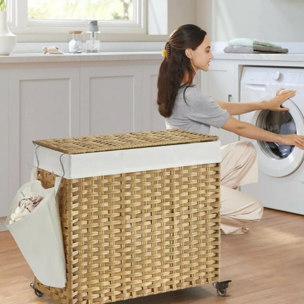 Kôš na bielizeň s kolieskami z umelého ratanu AVA, 140l, prírodná hnedá SongmicsHome