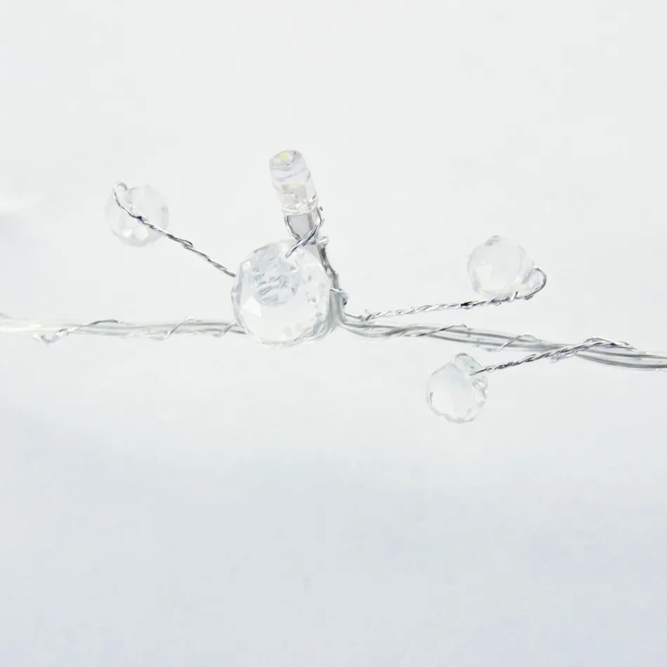 DECOLED Svetelná reťaz LED na batérie, kryštály, teplá biela, 10 diód, 1,3 m