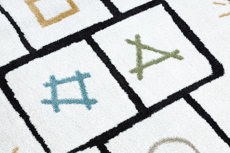 Dywany Łuszczów, Detský kusový koberec Fun Hop pink, 140x190, ružová, detská izba