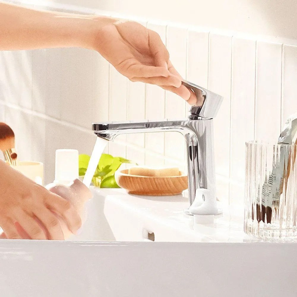 HANSGROHE Rebris E páková umývadlová batéria s plastovou odtokovou súpravou s tiahlom, výška výtoku 109 mm, chróm, 72557000