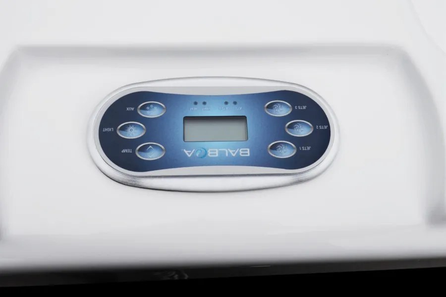 Akrylátová vírivka Borneo - vystavený model biela s čiernou bočnicou