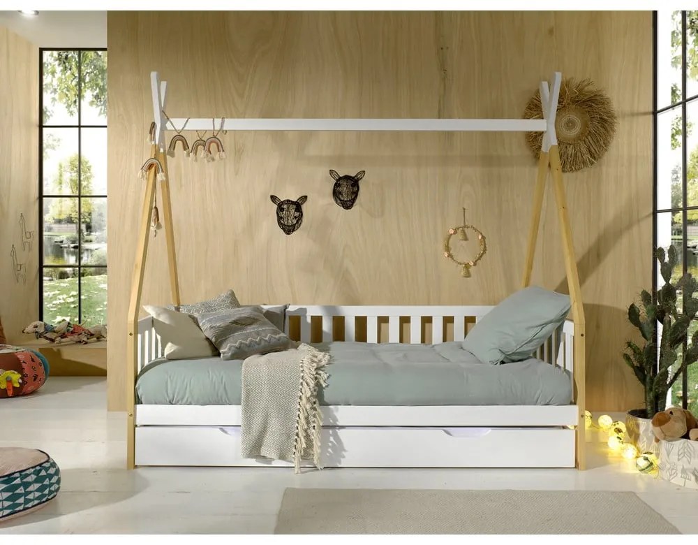 Biela domčeková detská posteľ z borovicového dreva s úložným priestorom 90x200 cm TIPI – Vipack