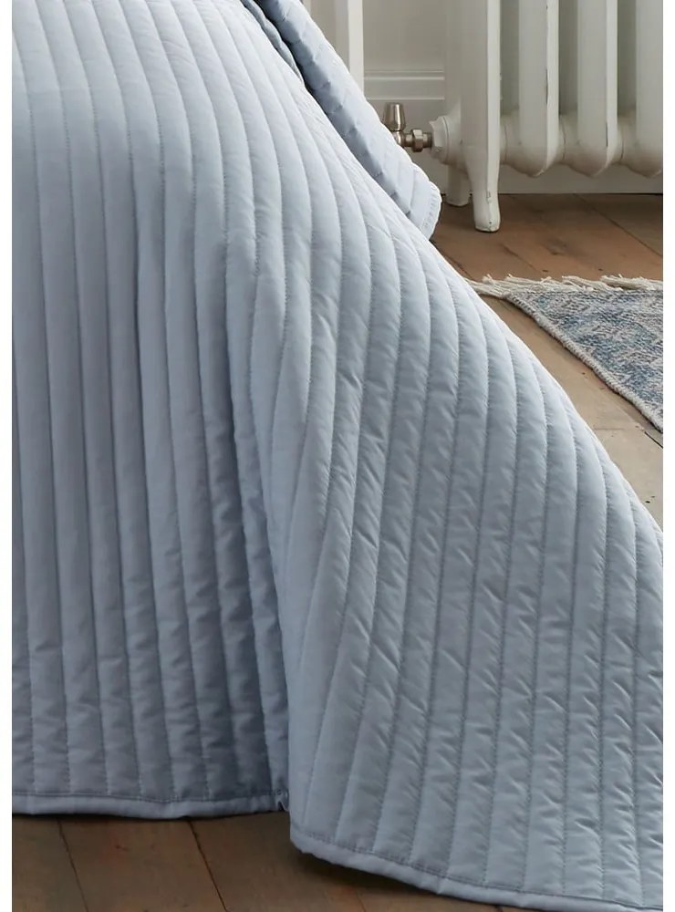 Modrý prešívaný pléd 230x220 cm Quilted Lines – Bianca